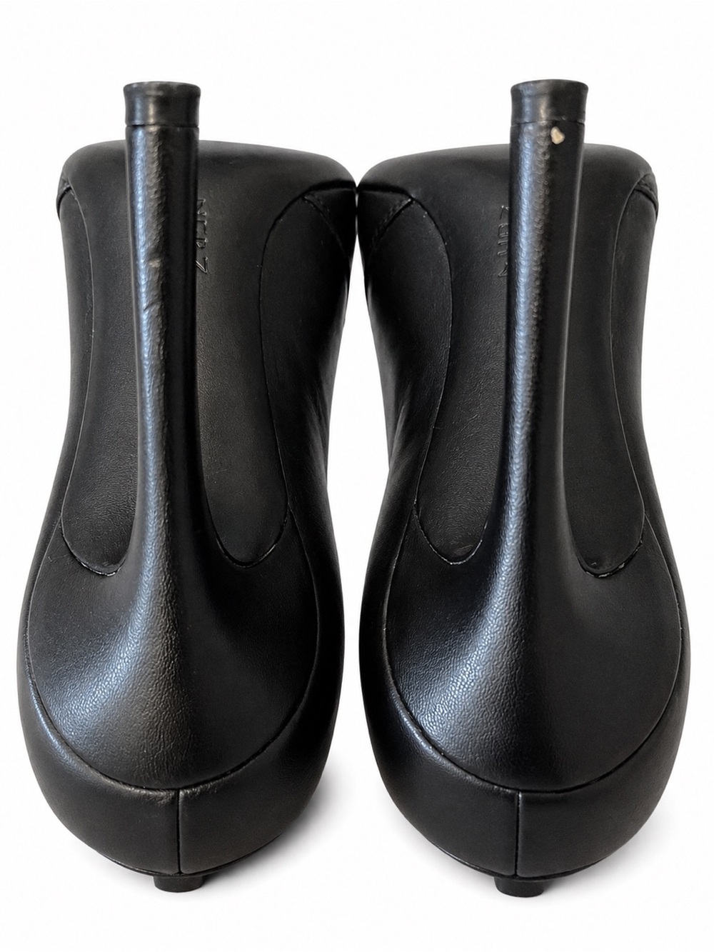 Naturalizer Black Pointed Leather Slip-On Pumps - Picture 3 of 3